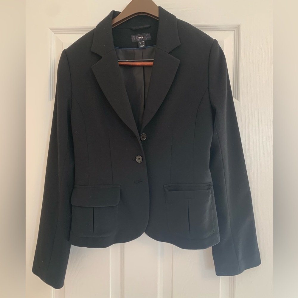 Black H&M Blazer, size 8